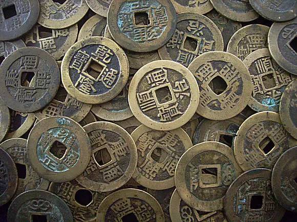 大额存单利率普降至“1”字头定存、货币基金、国债谁将成为“平替”？